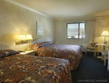 Howard Johnson Inn Tybee Island Savannah Ga Phòng bức ảnh